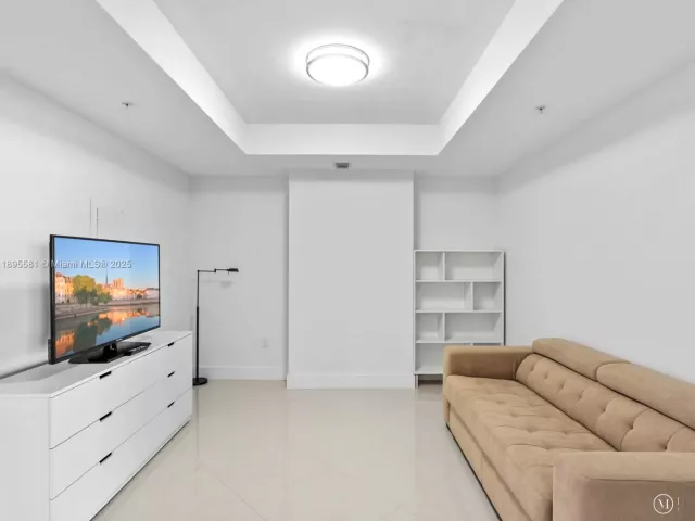 Продажа квартиры #1704 - фото 6671308