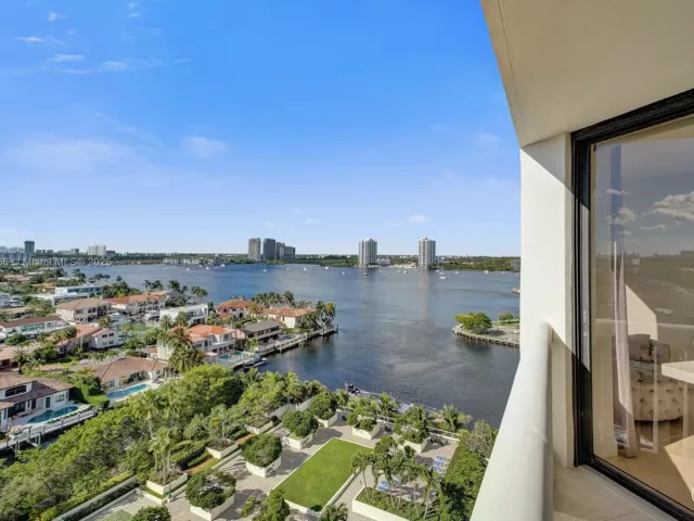 Продажа квартиры #1403 - фото 6703000