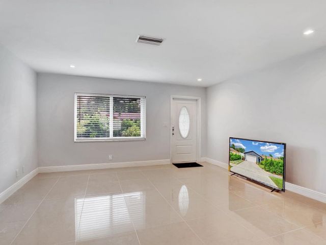 Дом в аренду по адресу 2941 Angler Drive - фото 6671480