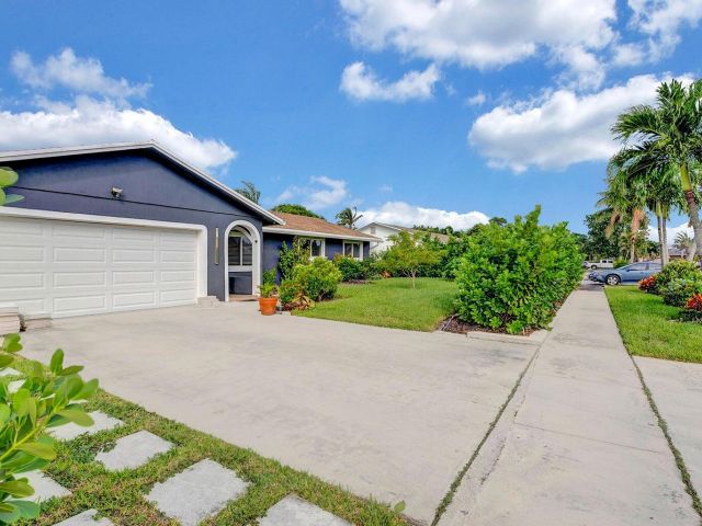 Дом в аренду по адресу 2941 Angler Drive - фото 6671484