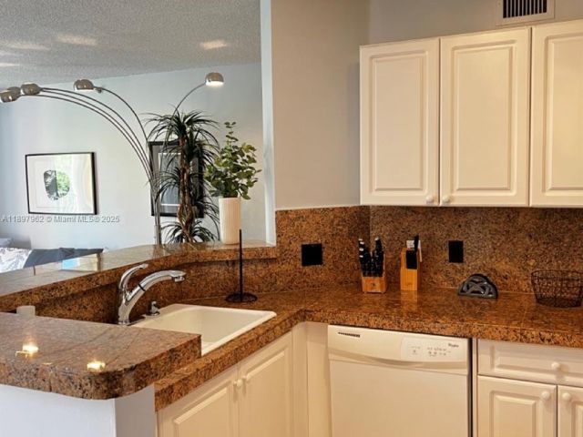 Квартира в аренду номер - фото 7446287