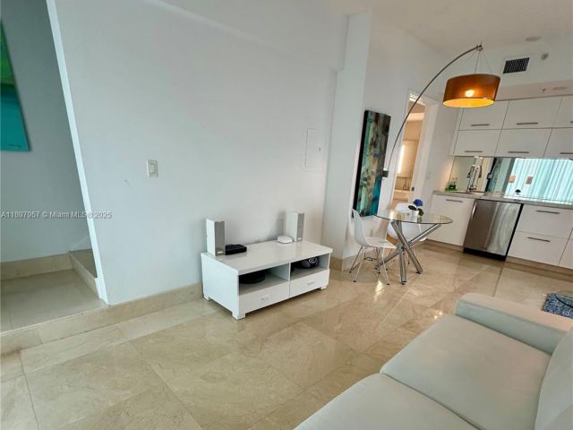 Продажа квартиры #1-UPH1 - фото 6673091