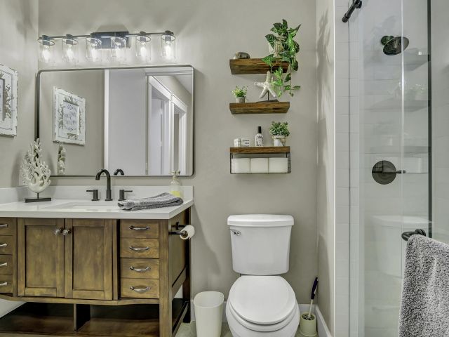 Продажа дома по адресу 1209 Breakers West Boulevard - фото 6674452