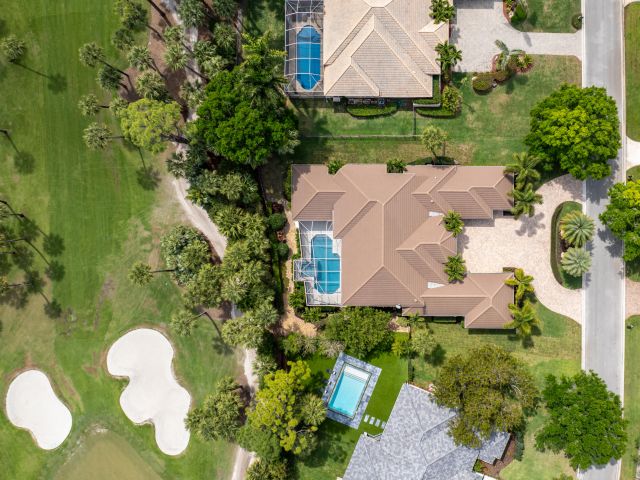 Продажа дома по адресу 1209 Breakers West Boulevard - фото 6674466