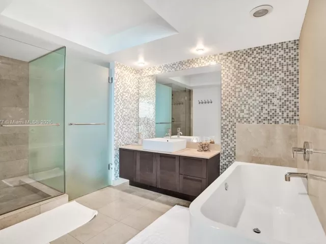 Продажа квартиры #1-1601 - фото 6685627