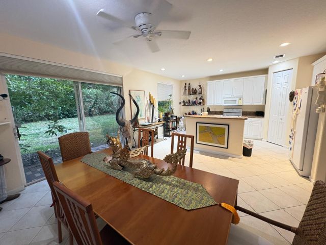 Дом в аренду по адресу 67 Legacy Court - фото 6676525