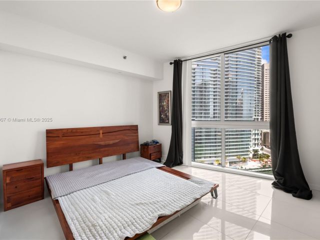 Продажа квартиры #1602 - фото 6728284