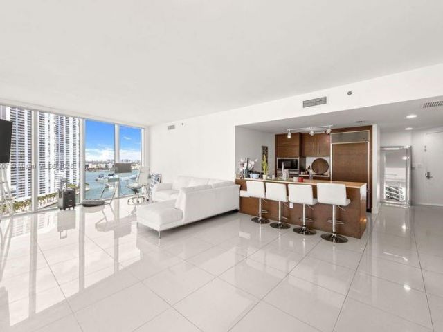 Продажа квартиры #1602 - фото 6728294