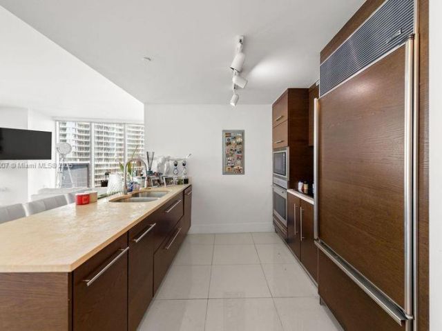 Продажа квартиры #1602 - фото 6728299