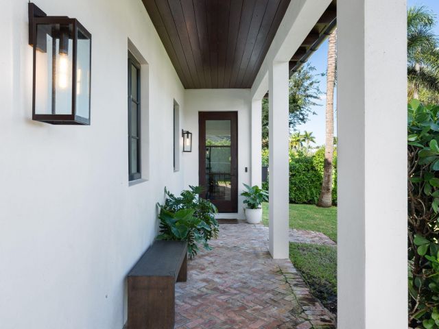 Продажа дома по адресу 136 Santa Lucia Drive - фото 6671901