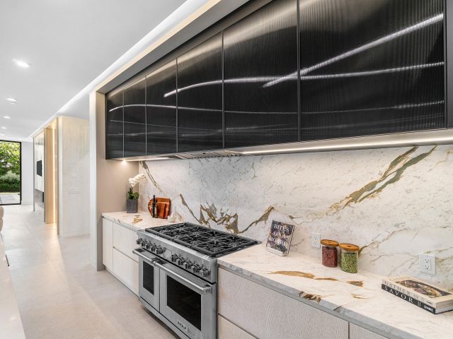 Продажа дома по адресу 810 Palm Trail - фото 6678595