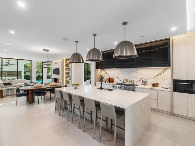 Продажа дома по адресу 810 Palm Trail - фото 6678597