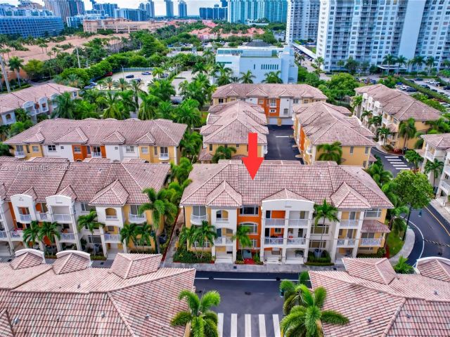 Продажа дома по адресу 18409 NE 27th Ct 156 - фото 6671810