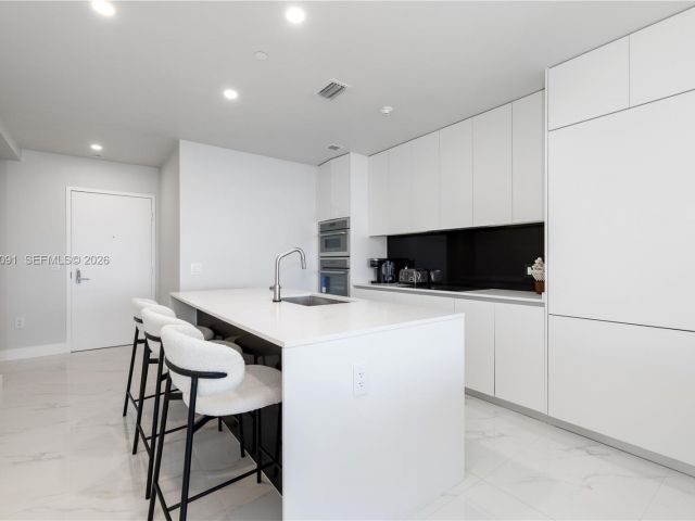 Продажа квартиры #4002 - фото 6685056