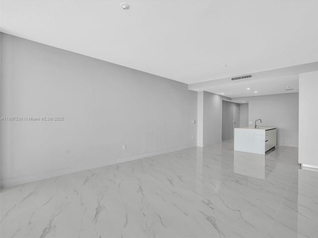 Квартира в аренду номер3303 - фото 6672872