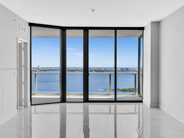 Квартира в аренду номер3303 - фото 6672873