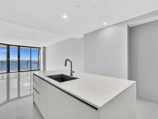 Квартира в аренду номер3303 - фото 6672881