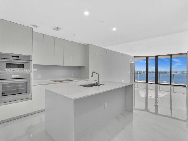 Квартира в аренду номер3303 - фото 6672884