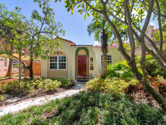 Продажа дома по адресу 714 Sunset Road - фото 6683372