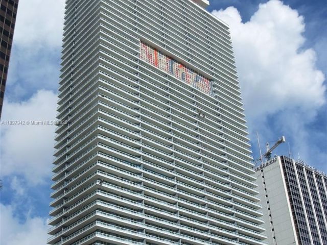 Продажа квартиры #5211 - фото 6672682