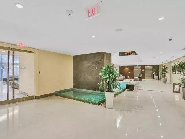 Продажа квартиры #708 - фото 6673170