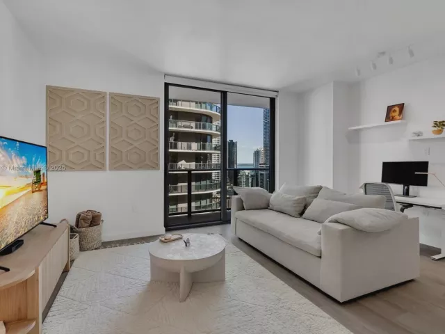 Продажа квартиры #1802 - фото 6672098