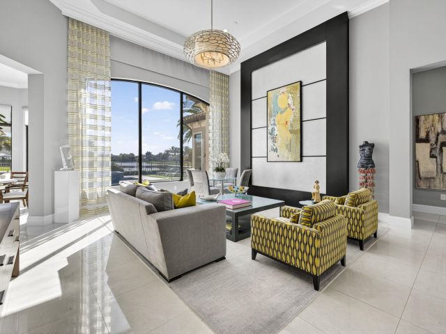 Продажа дома по адресу 16762 Crown Bridge Drive - фото 6683468