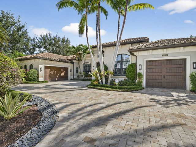 Продажа дома по адресу 16762 Crown Bridge Drive - фото 6683473