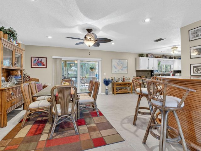 Продажа дома по адресу 17705 Maplewood Drive - фото 6688929