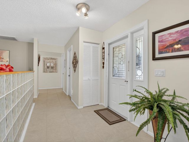 Продажа дома по адресу 17705 Maplewood Drive - фото 6688936