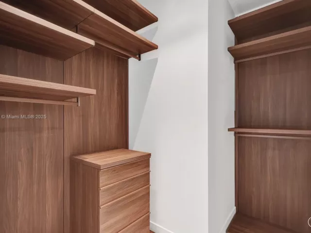 Продажа квартиры #2302 - фото 6673231