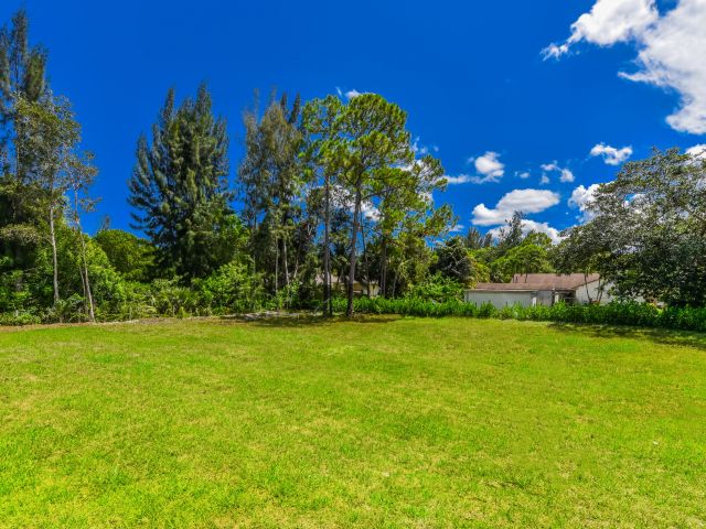 Дом в аренду по адресу 13350 61st Lane N - фото 6673220