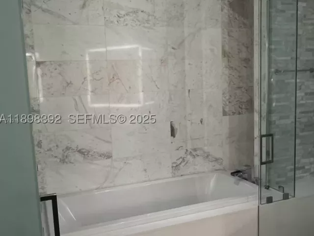 Продажа квартиры #4107 - фото 9065139