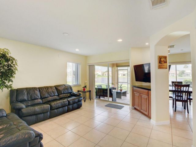 Дом в аренду по адресу 3143 Osprey Lane Lane - фото 6675095