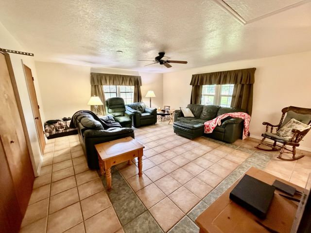 Продажа дома по адресу 11031 Persimmon Boulevard - фото 6675430