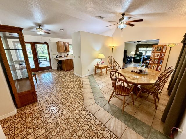 Продажа дома по адресу 11031 Persimmon Boulevard - фото 6785774