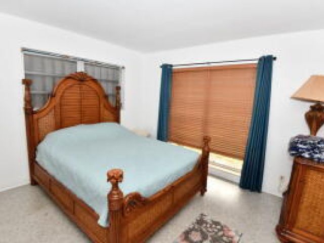 Дом в аренду по адресу 509 NW 30th Court - фото 6675489