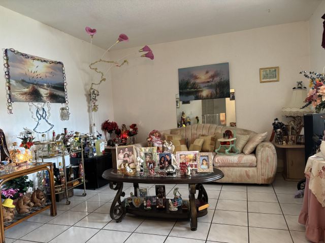 Продажа дома по адресу 2699 Summit Boulevard - фото 6675442