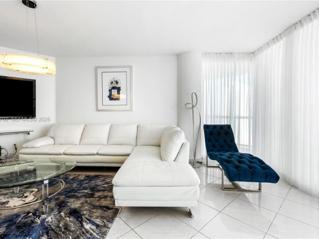 Квартира в аренду номер - фото 7493172