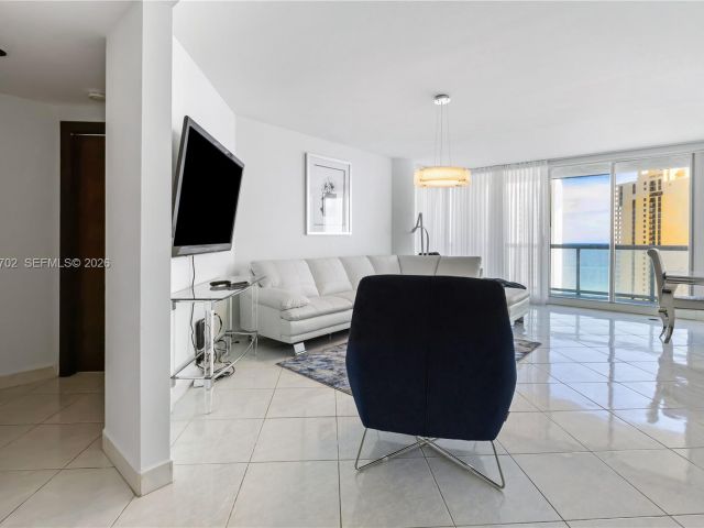 Квартира в аренду номер - фото 7493175