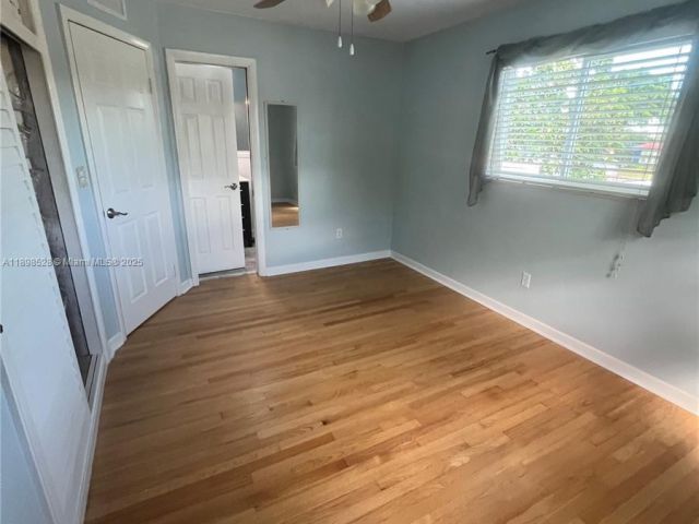 Дом в аренду по адресу 141 NW 72nd Way 1 - фото 7430755