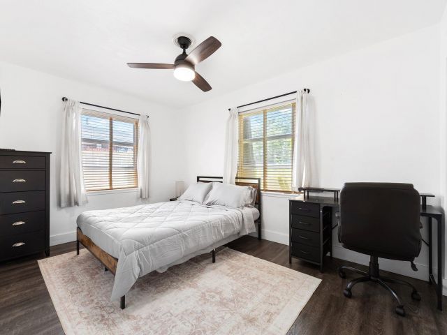 Дом в аренду по адресу 1140 SW 9th Avenue - фото 6687521