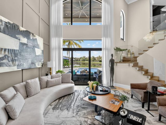 Продажа дома по адресу 16892 Strasbourg Lane - фото 6676533