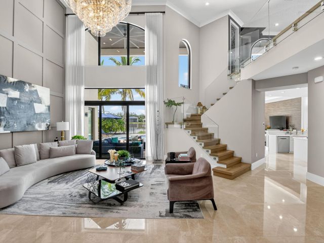 Продажа дома по адресу 16892 Strasbourg Lane - фото 6676534