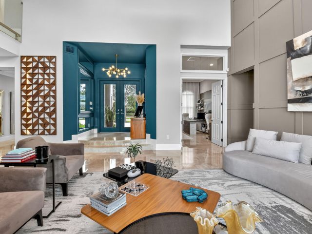 Дом в аренду по адресу 16892 Strasbourg Lane - фото 6676771