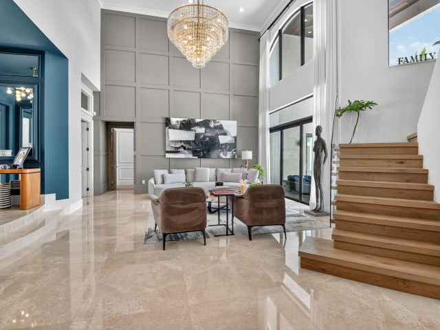 Дом в аренду по адресу 16892 Strasbourg Lane - фото 6676773