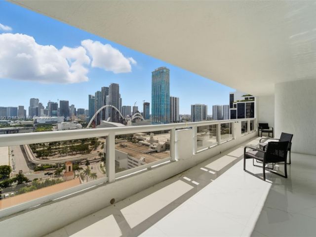 Квартира в аренду номерA-2655 - фото 6679333