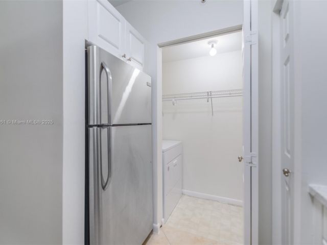 Продажа квартиры #1614 - фото 6751737