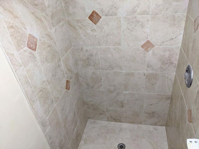 Продажа дома по адресу 299 NW 12th Street - фото 6703288