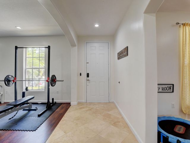 Продажа дома по адресу 1489 E Bexley Park Drive - фото 6680884